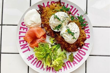 Драники с лососем