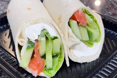 Тортилья с лососем