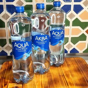 Вода аква минерале
