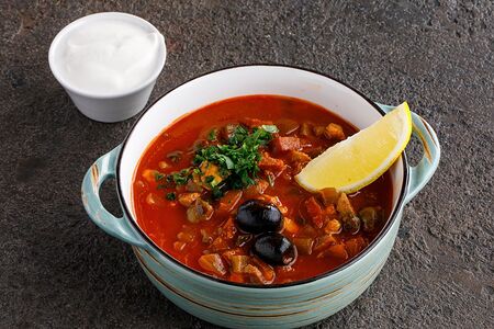 Солянка сборная мясная