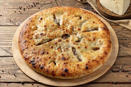 Осетинский пирог с мясом и сыром