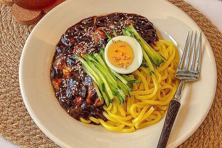 Жареная лапша Пекин негорячая