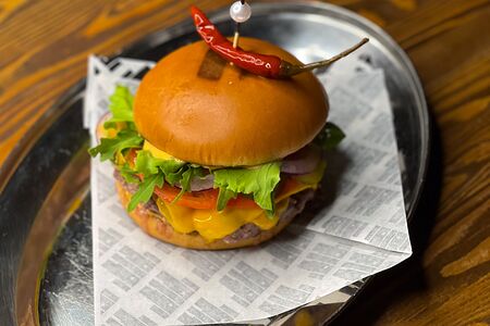 Бургер Острый