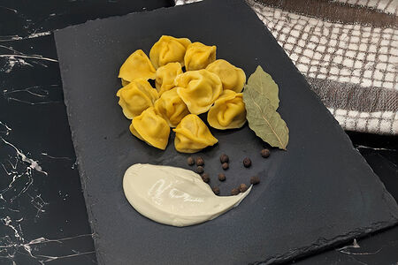 Пельмени Объедение со сливками