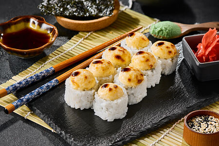 Ролл Гриль-чиз с омлетом