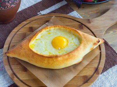 Хачапури по-аджарски
