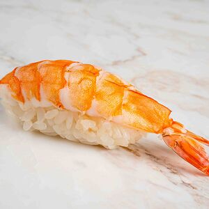 Суши с креветкой