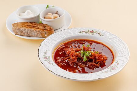 Борщ с говядиной