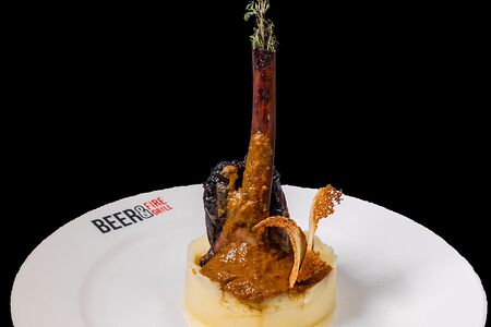 Баранья рулька