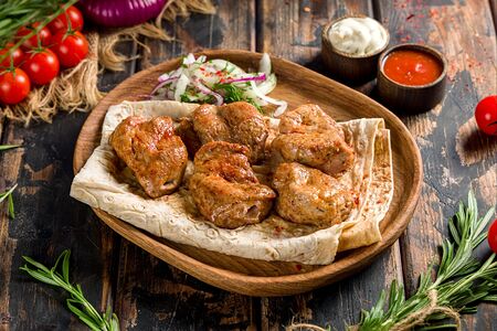 Шашлык из cвинoй шейки