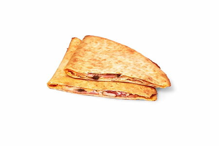 Кесадилья с беконом и грибами