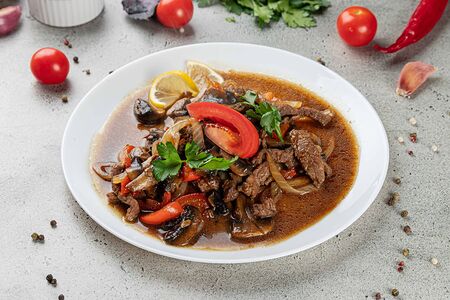 Мясо с грибами