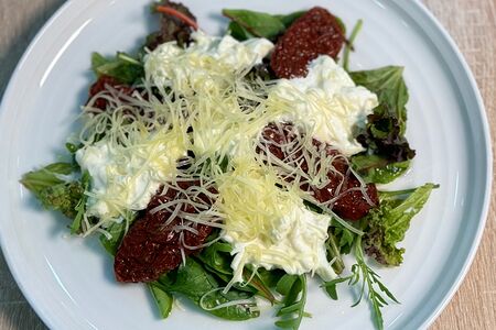 Салат Страчателла