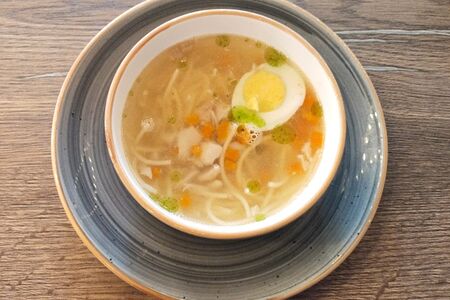 Суп куриный