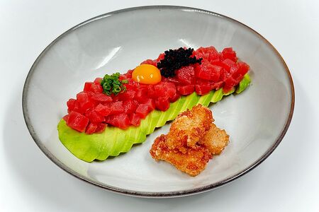 Тартар Тунец