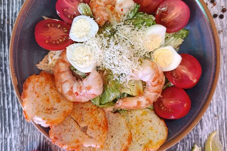 Цезарь с креветками