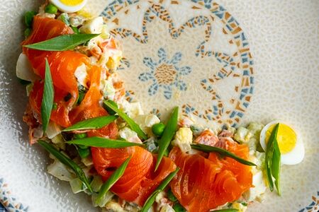 Оливье с лососем