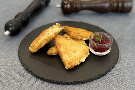 Жареный сулугуни