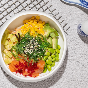 Поке с лососем