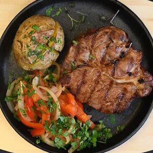 Свиная шейка с кисло-сладким перцем