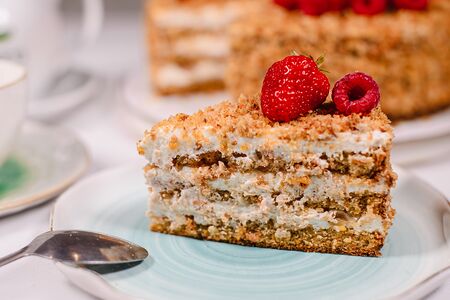 Морковный торт