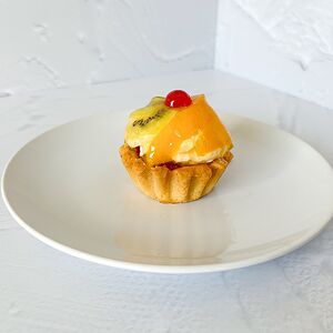 Корзиночка песочная с фруктами