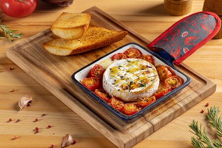 Запечённый камамбер