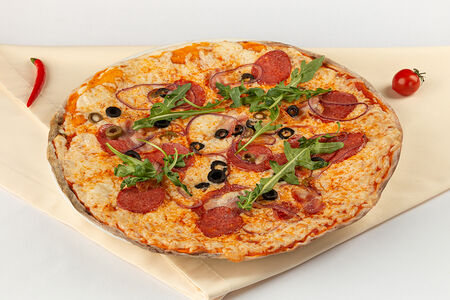 Пицца Пеперони мясная