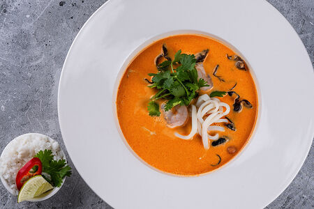 Суп Том ям с морепродуктами С собой