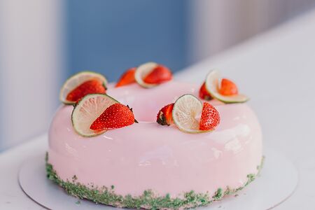 Торт бублик