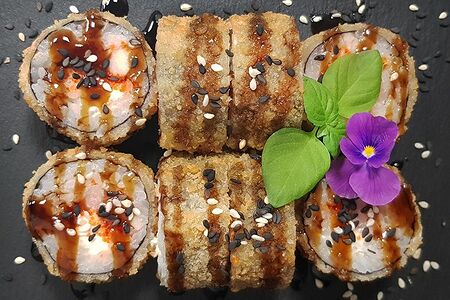 Темпурный ролл с креветкой