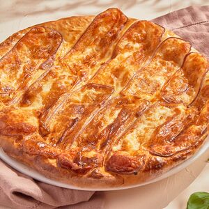 Хачапури с копченым сыром