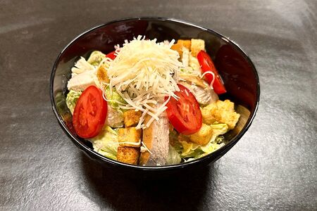 Салат Цезарь 