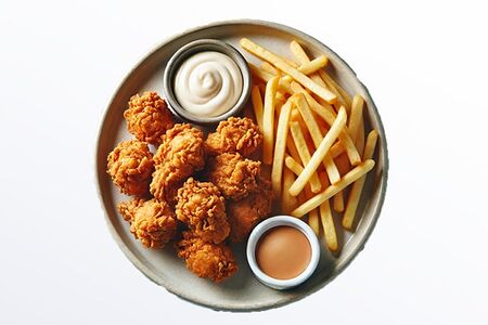 Big Комбо Чикен, фри и соус