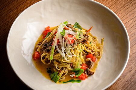 Тальолини с рагу из ягненка