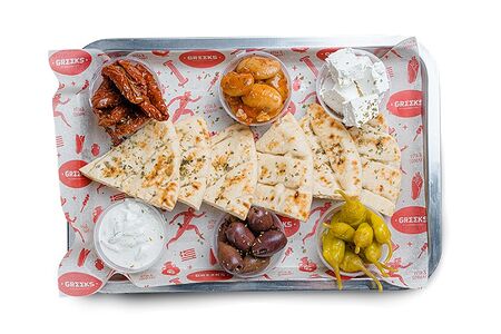 Мезе на компанию