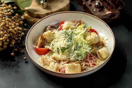 Цезарь с курицей