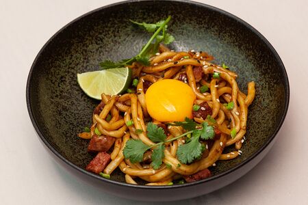 Удон кимчи с брискетом