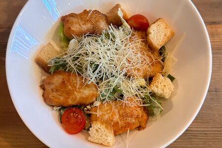 Цезарь с Курицей