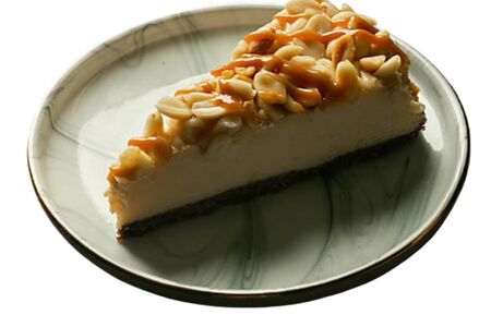 Чизкейк шоколадно-ореховый с солёной карамелью
