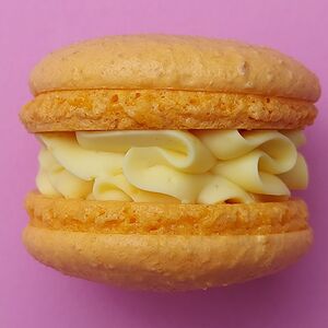 Макаронс Дыня