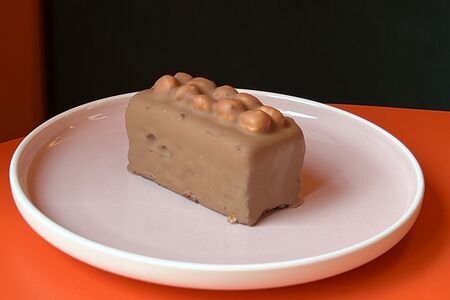 Брауни фундук-шоколадный ганаш