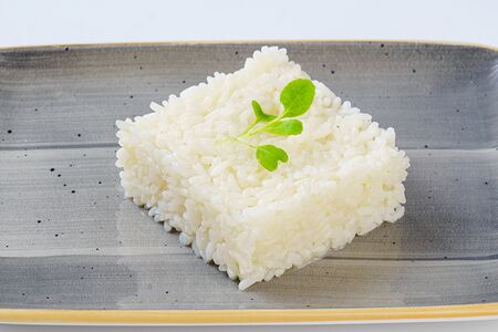 Отварной рис со сливочным маслом