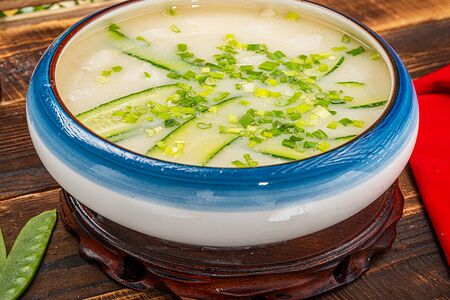 Суп с рыбой и огурцом