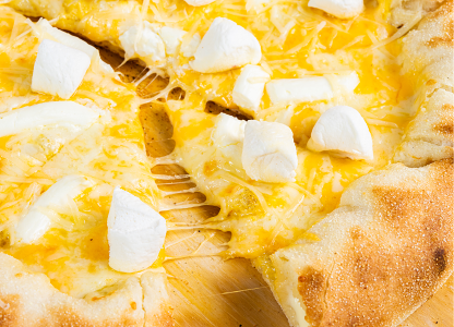 Сырная с бортиком и маршмеллоу