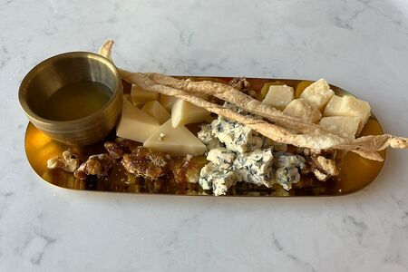 Сырная тарелка 