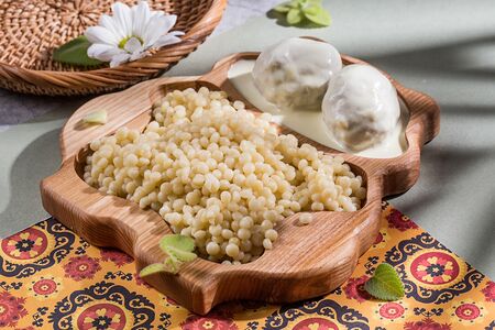 Куриные шарики в сливочном соусе