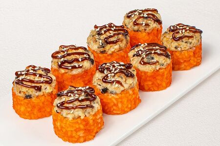Ролл с угрём и тигровой креветкой от шефа
