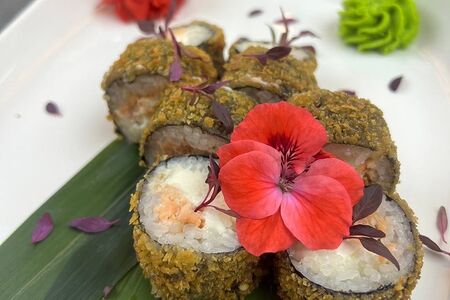 Жареный с лососем