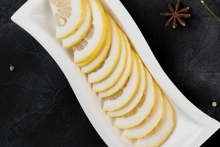 Нарезка из лимона